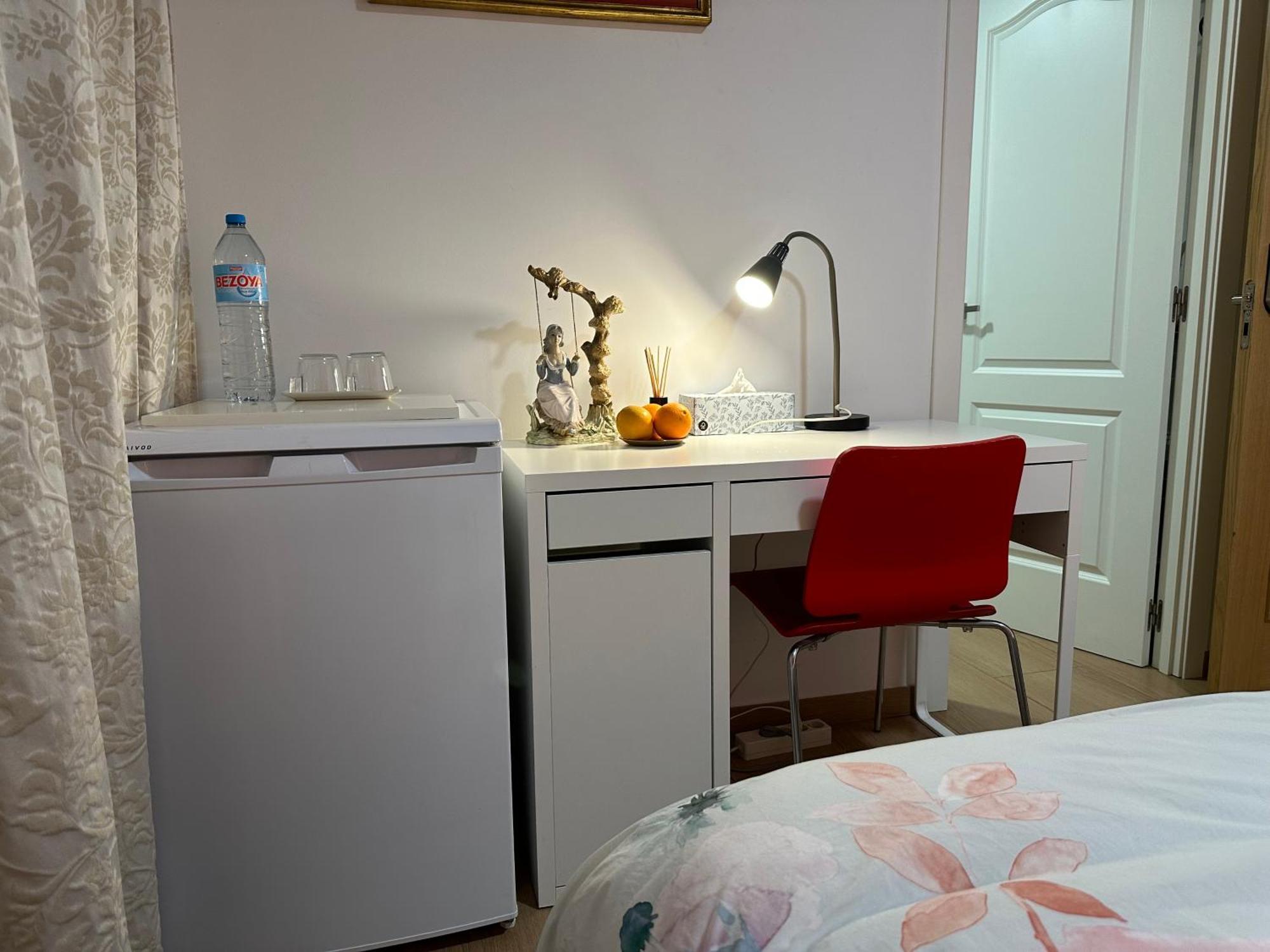 Mirador 2 Del Mercado Central - Habitacion Con Bano Privado En El Centro De La Ciudad Vella บาเลนเซีย ภายนอก รูปภาพ